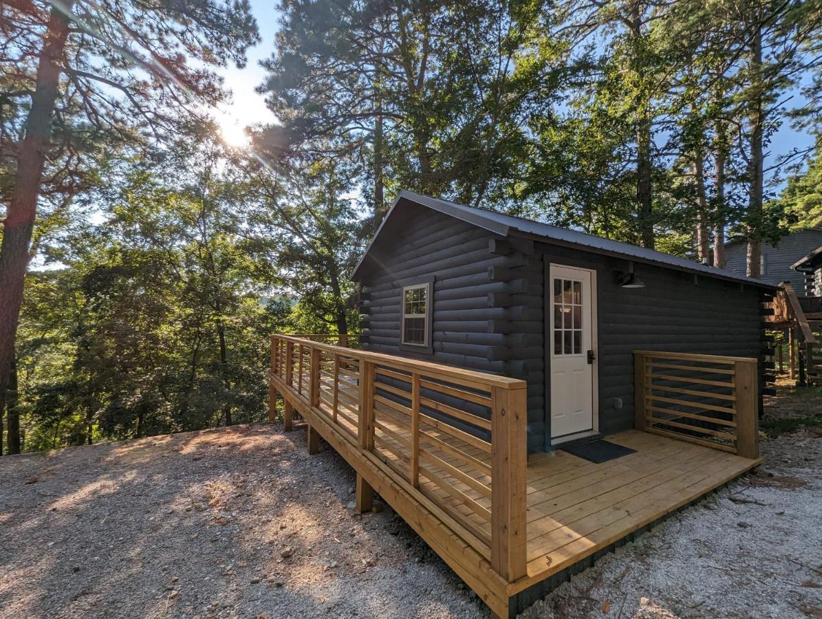 Cabin #6 With Hot Tub Deck And Sunset View At Loblolly Pines Eureka Springs Kültér fotó