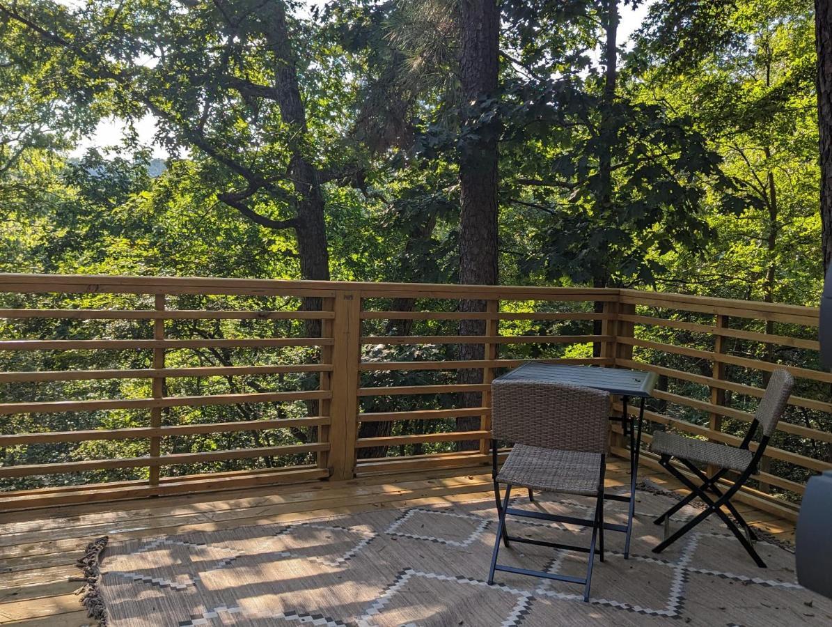 Cabin #6 With Hot Tub Deck And Sunset View At Loblolly Pines Apartman Eureka Springs Kültér fotó